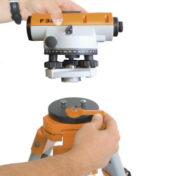 Acople rápido para la conexión instrumento-trípode Quick-Fix