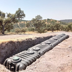 Depósitos de agua enterrados y pluviales